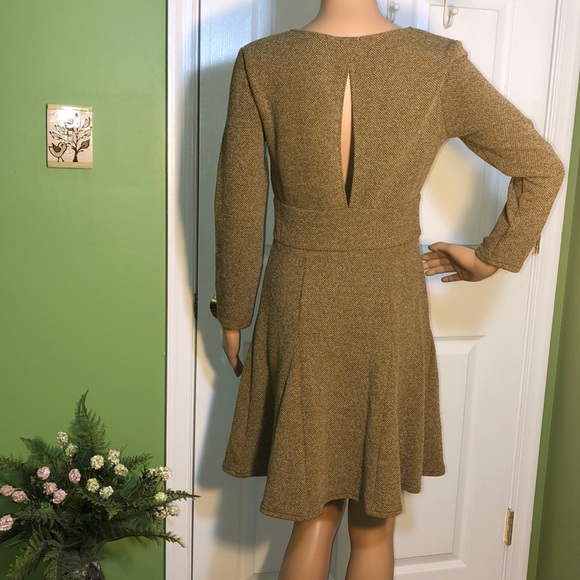 Free People dress - chic and work appropriate! - Picture 4 of 8